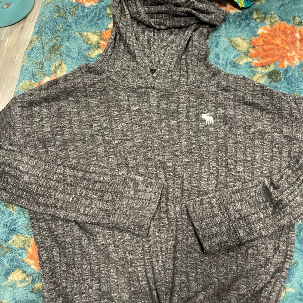 Girls thin hoodie Abercrombie and Fitch size 13-14